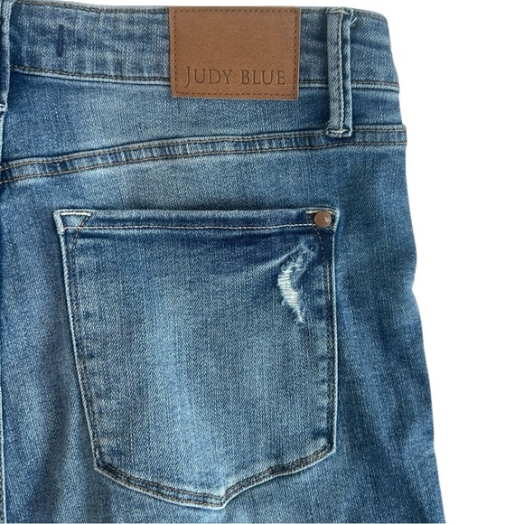 Judy Blue Women's High-Rise Tummy Control Destroyed Knee Straight Jeans Size 31 - Picture 9 of 11